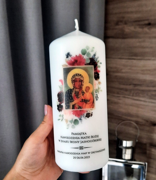 ŚWIECA PAMIĄTKA NAWIEDZENIA (3)